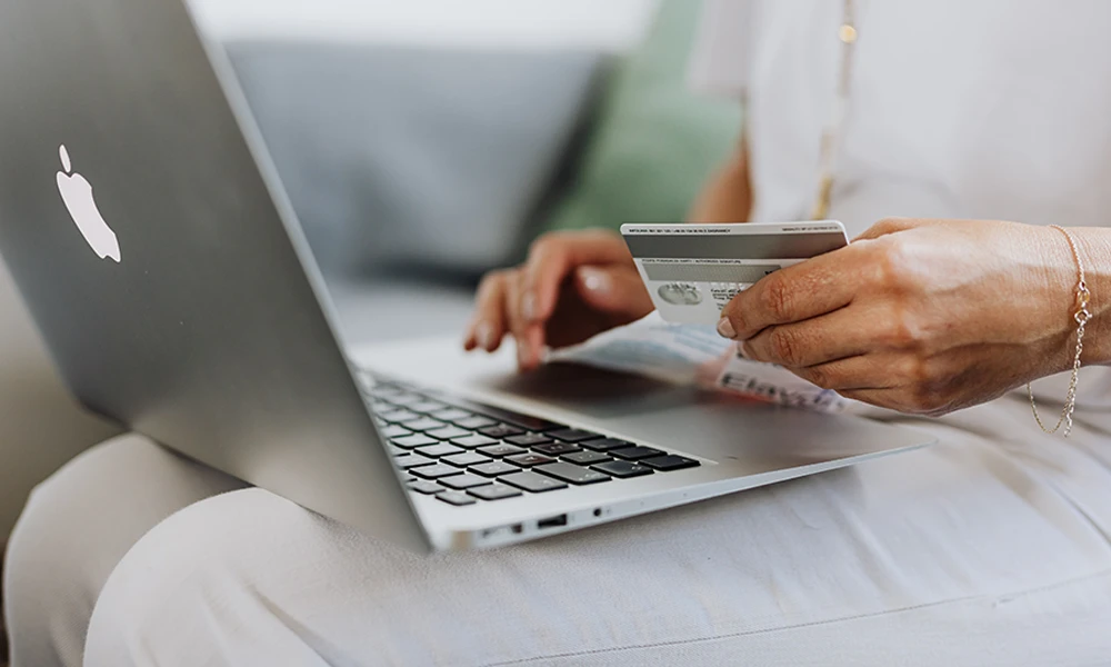 E-commerce industry solutions illustration